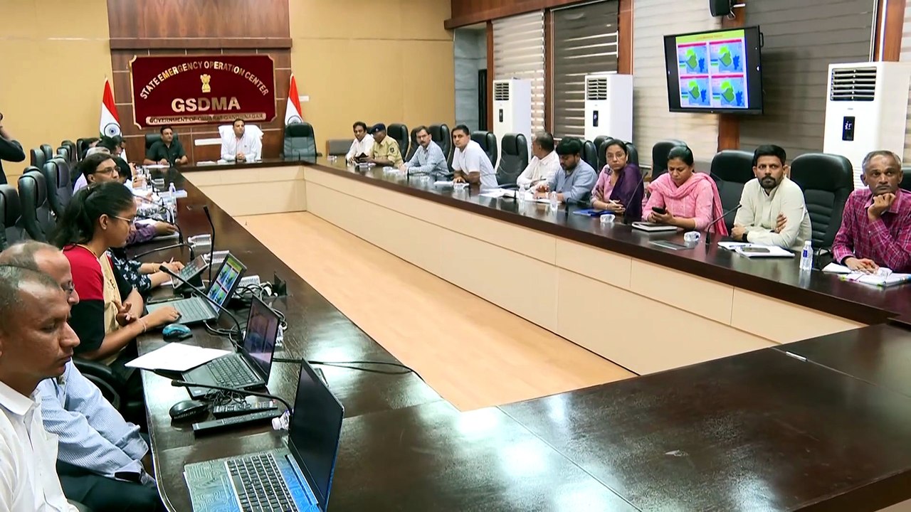 #Gujarat #GANDHINAGAR WEATHER WATCH MEETING