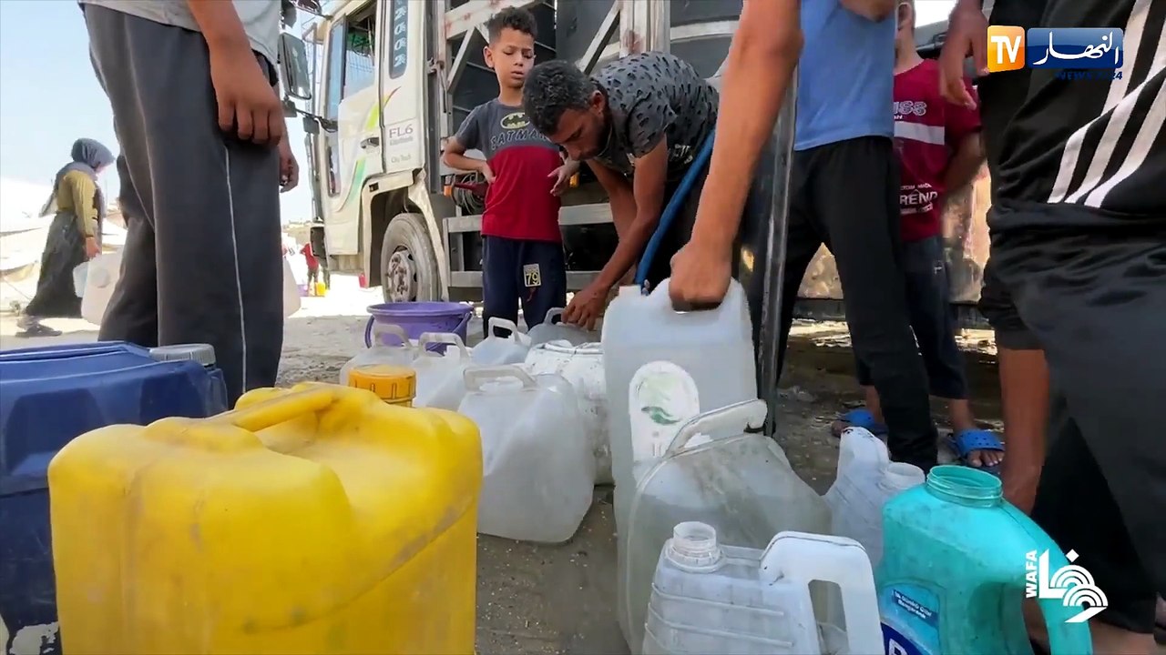 فلسطين / بين الحصار والدمار.. شبح المياه يعمق معاناة النازحين في غزة