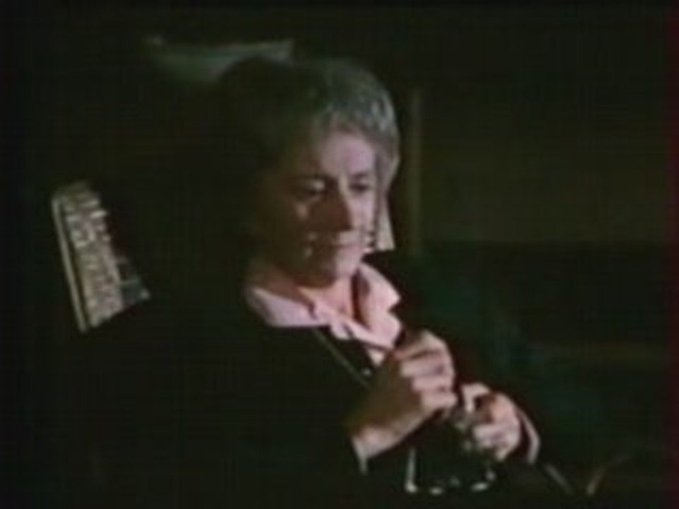 Suzanne Flon