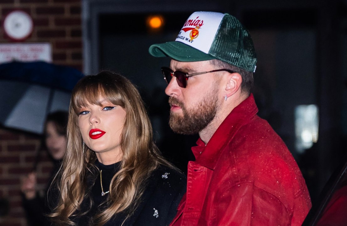 Travis Kelce and Taylor Swift performed a duet at their wedding