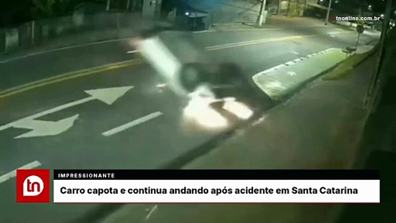 Carro capota e segue viagem após acidente em Santa Catarina; veja o vídeo