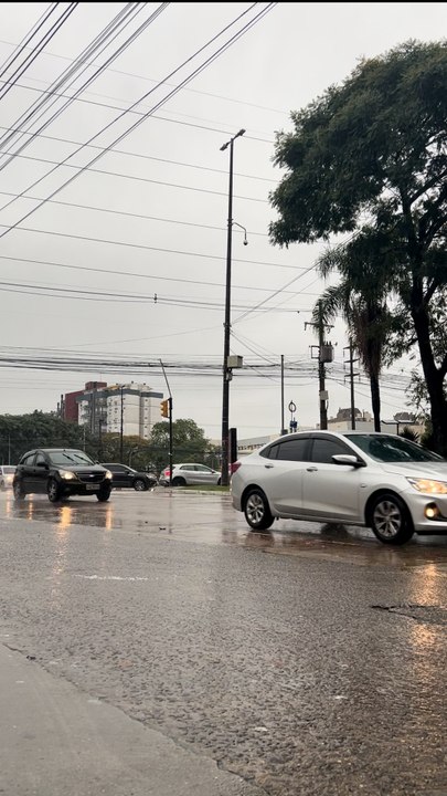 Como a chuva impacta o transporte por aplicativo em Porto Alegre