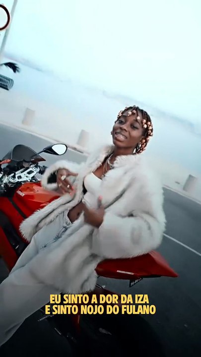 A rapper angolana Briisa