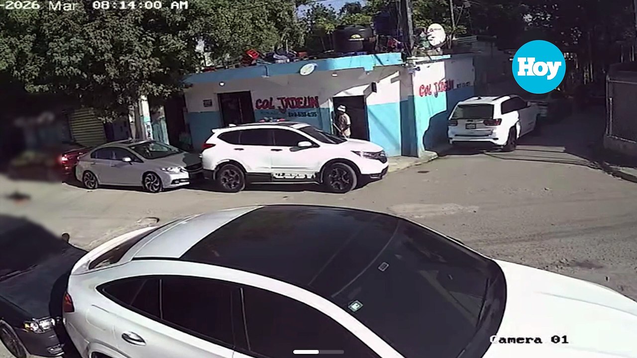 Video muestra el momento en que un joven cae muerto al pavimento durante tiroteo en la carretera de Mendoza, SDE