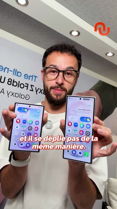 Ce nouveau Samsung a la taille d'un passeport !