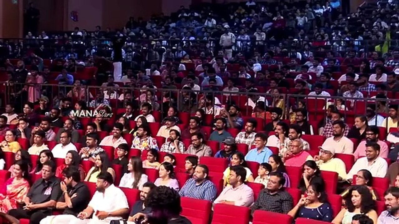 Actress Siri Speech @ #ChennaiLoveStory Movie Pre-Release Event