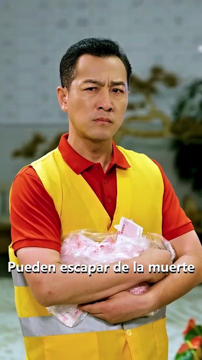 ... Banquero Caído Contraataca En Español