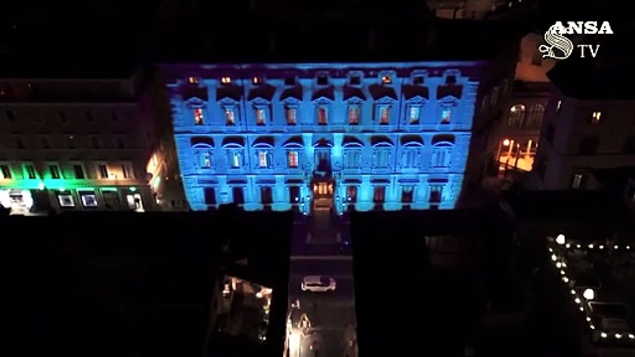 Facciata del Senato illuminata di azzurro per Giornata Nazionale della Neurologia