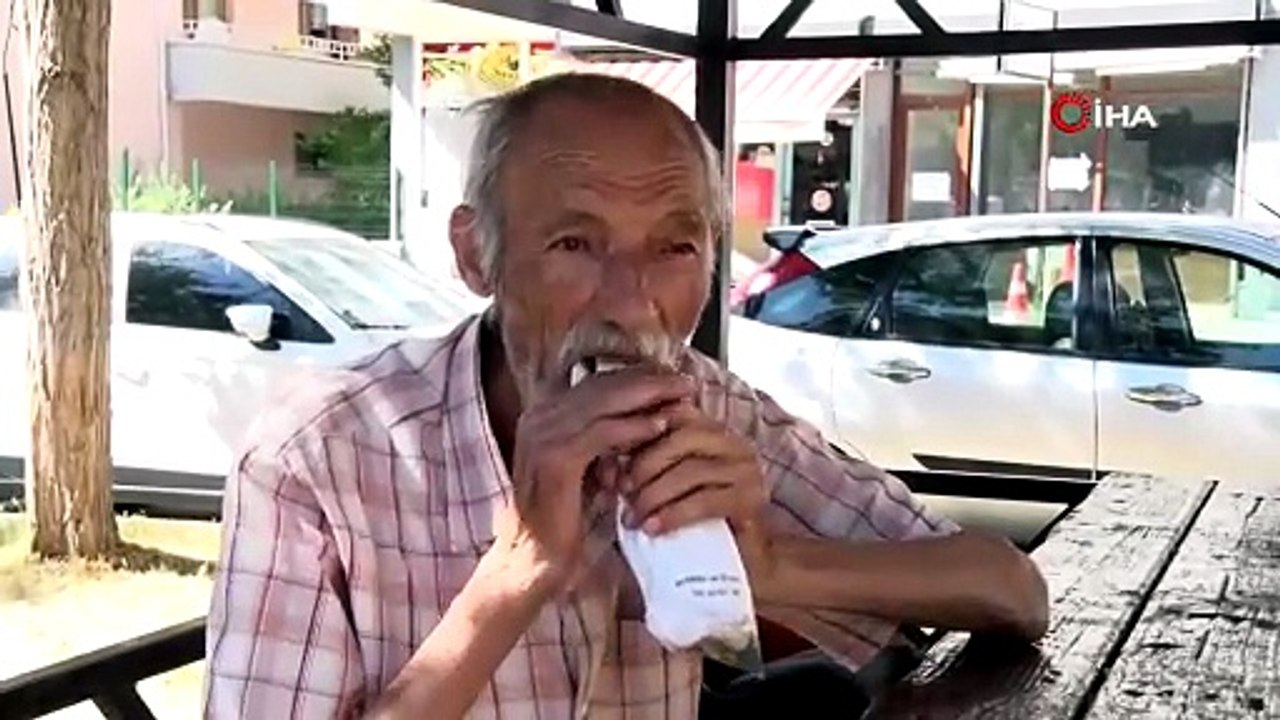 Kayseri'de düğün konvoyundaki otomobil bariyerlere çarptı