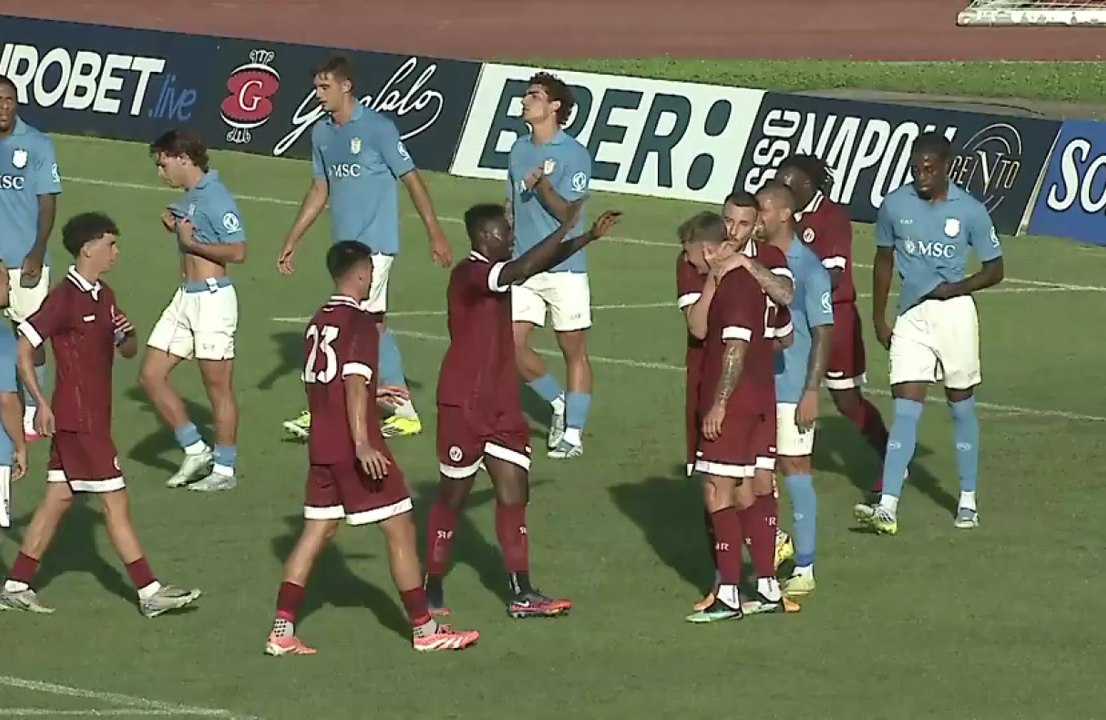 L'Arezzo rovina l'esordio di Allegri: 3-1 in amichevole al Napoli, gli highlights
