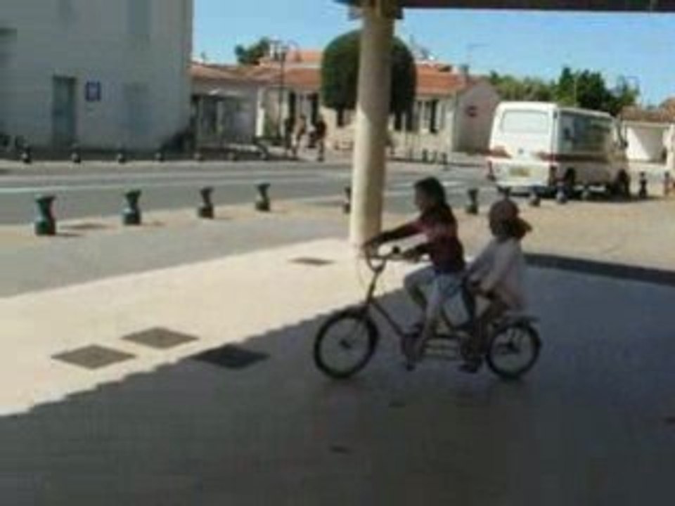 tandem's girls