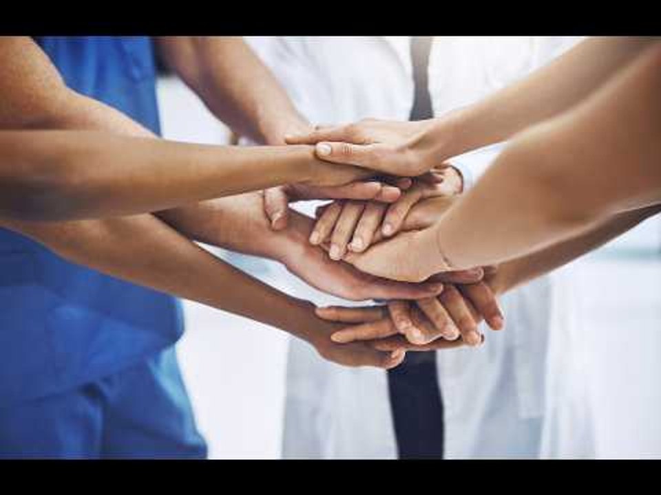 ¿Sanidad pública y la privada puede ayudar a mejorar la atención a los pacientes?