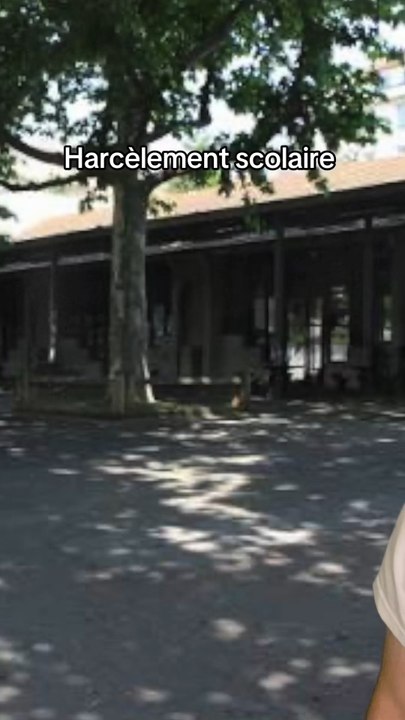 Mystère au lycée