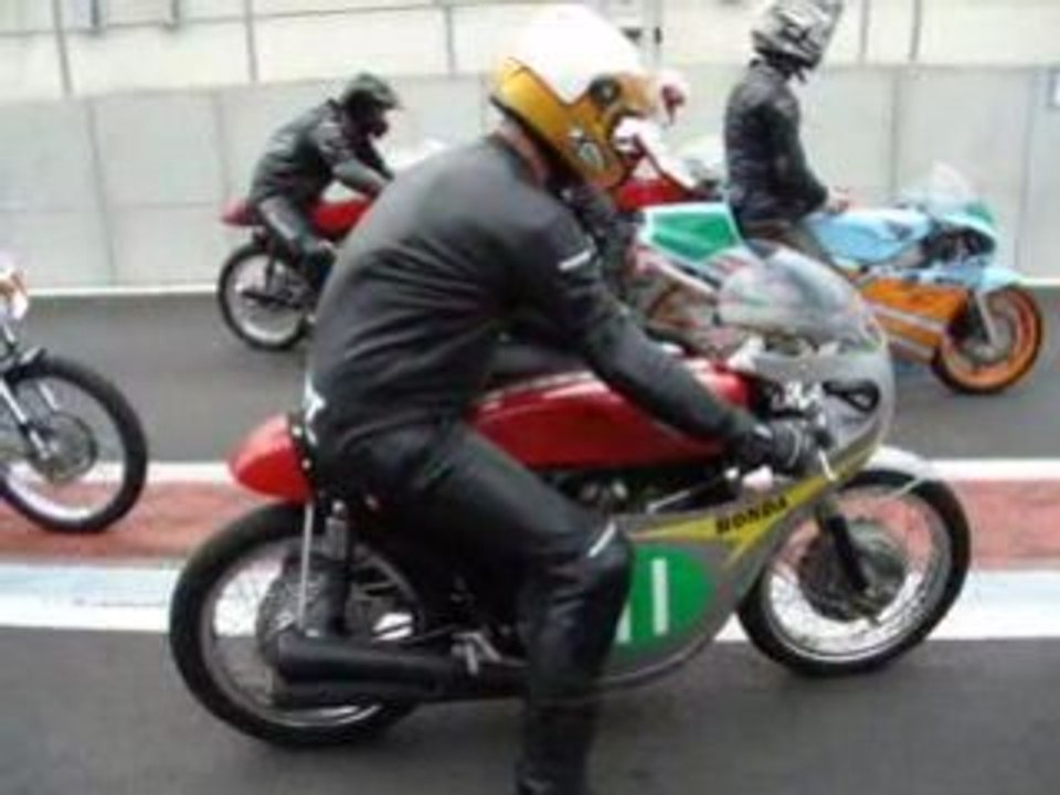 MOV01441
