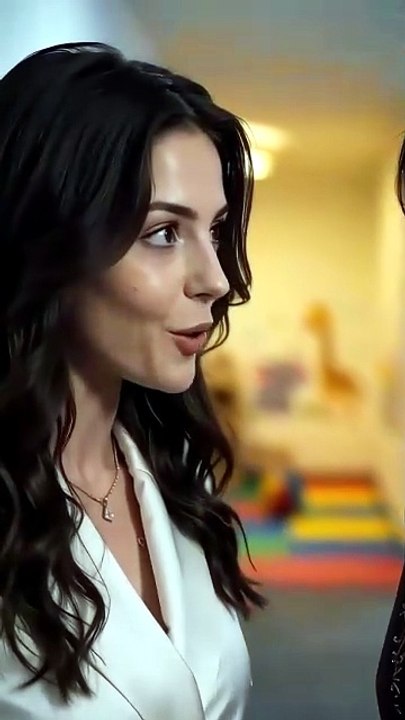 The aloof ceo secretly pestered [Full Movie]