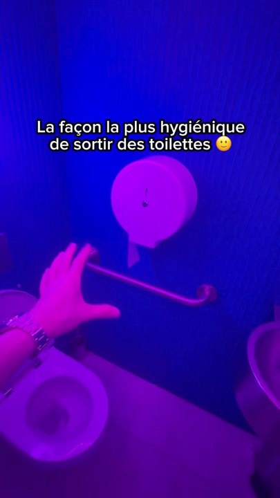 La façon la plus hygiénique de sortir des WC 🙂