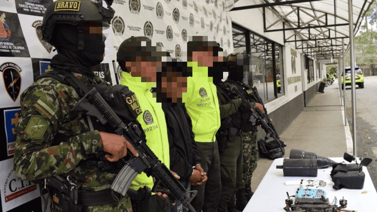 Quién es alias Leo, el presunto cabecilla del EMC capturado por ataques con drones en Popayán