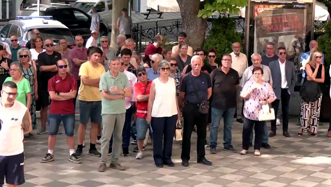 Último adiós a Gómez Cavero entre emoción y eterna gratitud