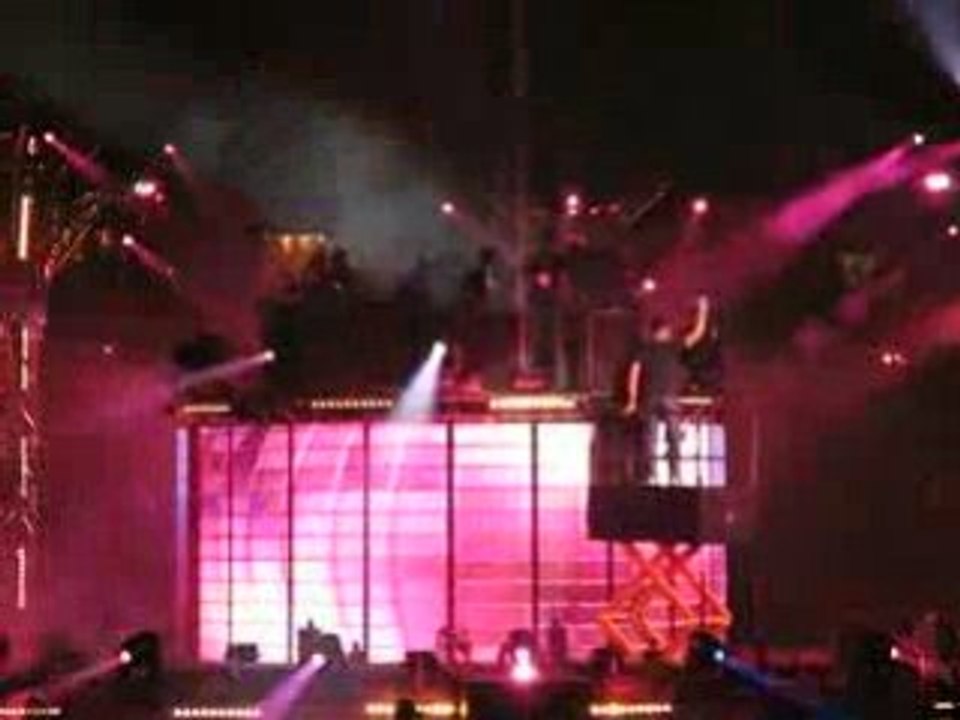 unighted by cathy guetta entrée de tiesto