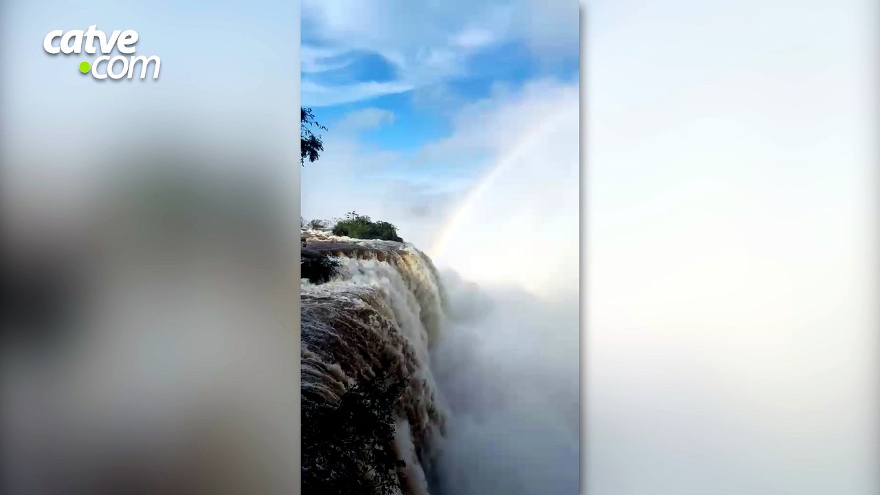 Passarela das Cataratas do Iguaçu é interditada...