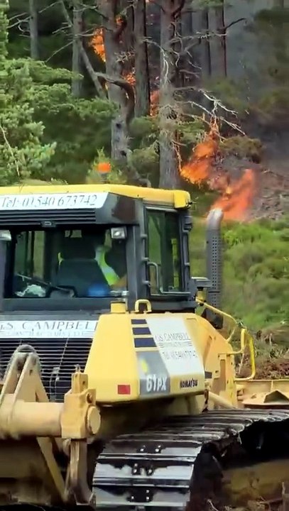 Strath Contractors Who Build Firebreak Against Cairngorm Wildfire Hailed as Heroes