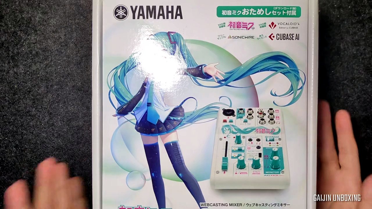 Unboxing Limited Edition Hatsune Miku AG-03 Web...
