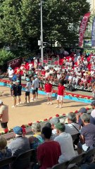 Les Masters de p&eacute;tanque attirent les foules sur la place de l'H&ocirc;tel de Ville de Saint-&Eacute;tienne