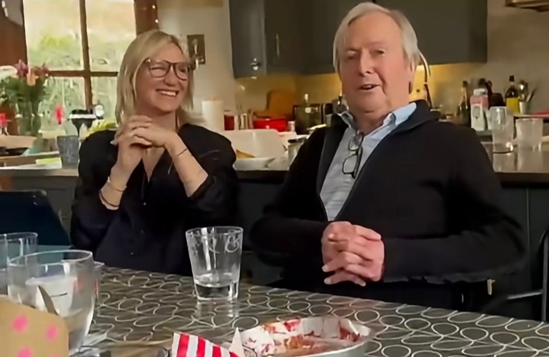 Jo Whiley shares heartbreaking details of her father's final moments