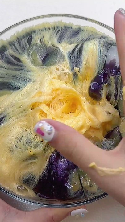 What Colour Will Be Under?