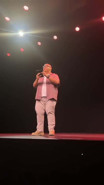 Spider-Man and Jacob Batalon Crash Samsung Galaxy Unpacked