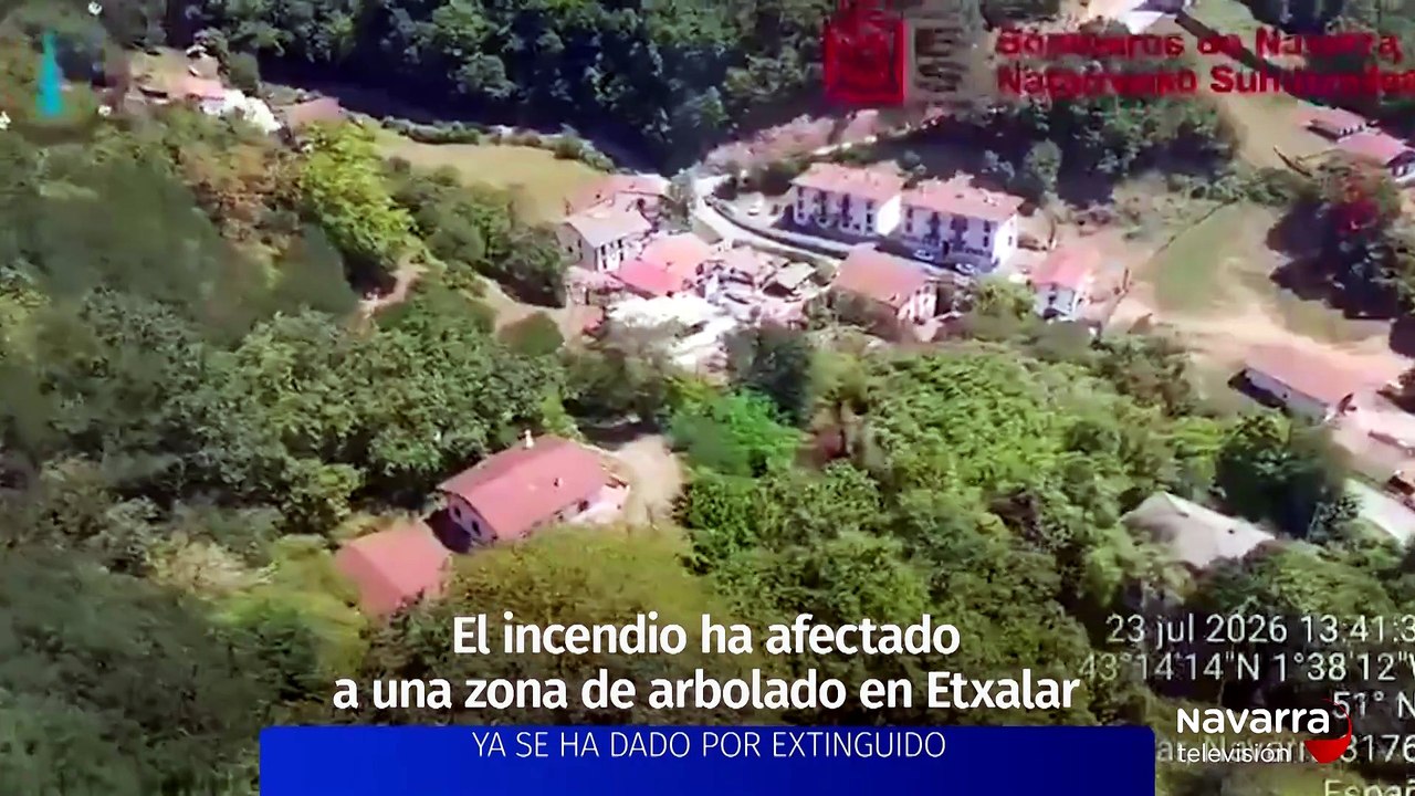Extinguido un incendio forestal en Etxalar