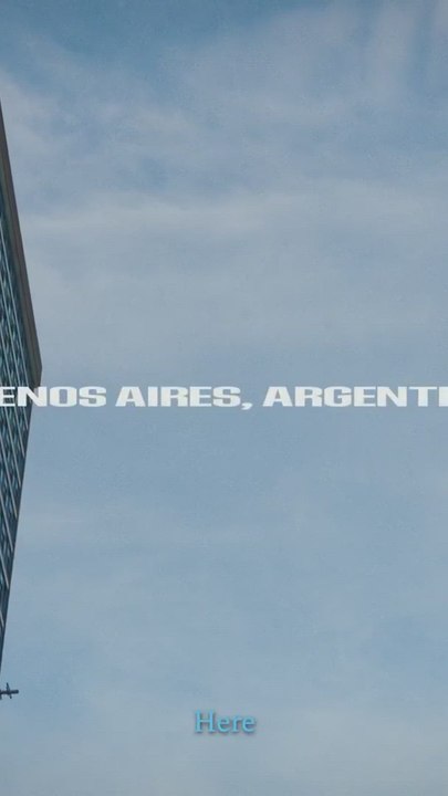El Napoles saca su segunda equipación en homenaje a Argentina