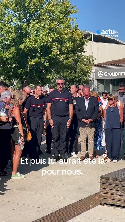 "Ça aurait pu être nous", une amie d'un des deux pompiers décédés à Mérignac témoigne lors de son hommage
