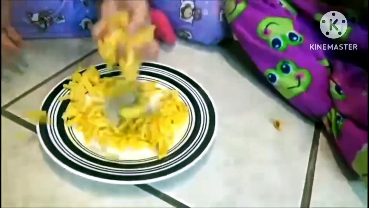 Bad Baby Real Food Fight Victoria vs Annabelle McDonald's Hidden Egg Toy Freaks Family
