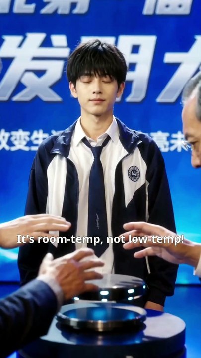 Fusion Prodigy Skipping College to Power the World, He Unleashed Science to Avenge His Mentor