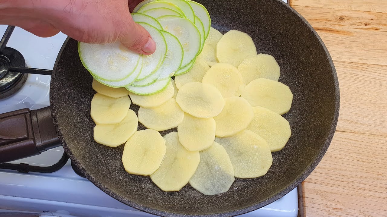 Rezept für leckere Kartoffeln, schnelles und billiges Frühstücksrezept mit 10 Minuten Arbeit