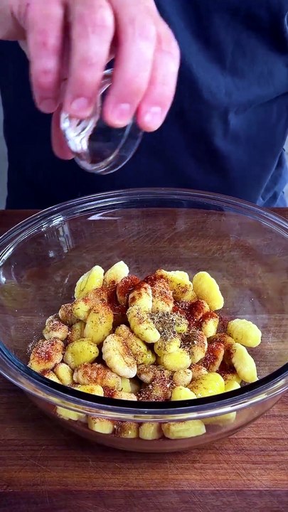 How to Make Air Fryer Crispy Gnocchi with Ricotta Ranch