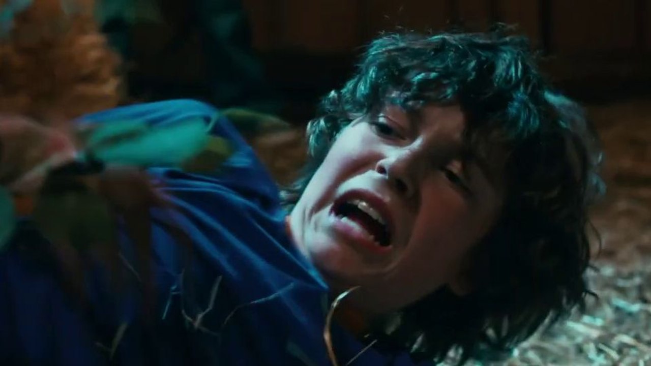 R.L. Stine's Pumpkinhead Trailer (2) OV
