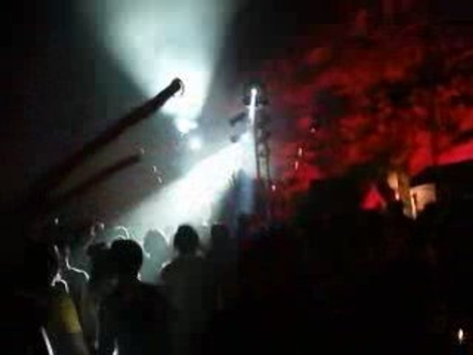 2ManyDjs2@CalviOnTheRocks08