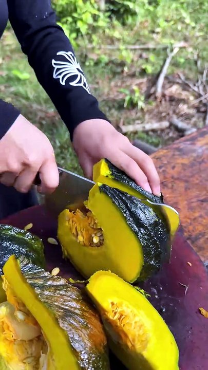 Cooking yummy deep fried pumpkin steam recipe