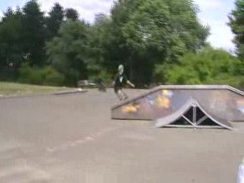 MOV02E