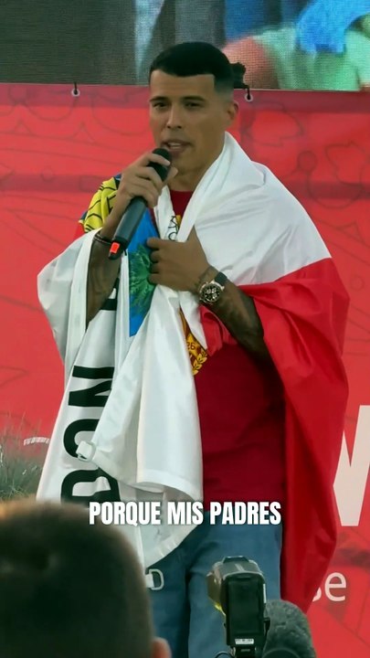 La emoción del abuelo de Pedro Porro en su mult...