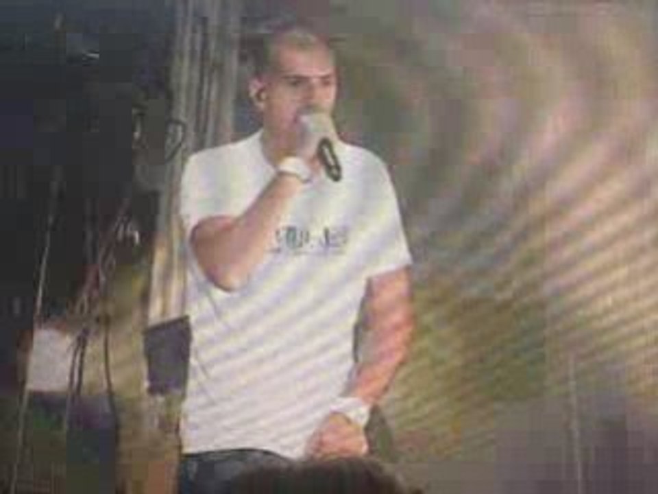 IAM- COUPE LE CAKE