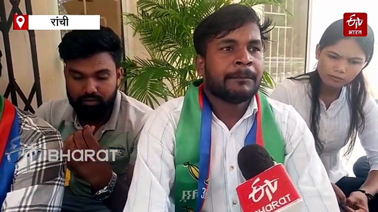 रांची के DSPMU में नहीं थम रहा विवाद, पेन डाउन हड़ताल के बीच छात्र नेताओं पर FIR का विरोध शुरू