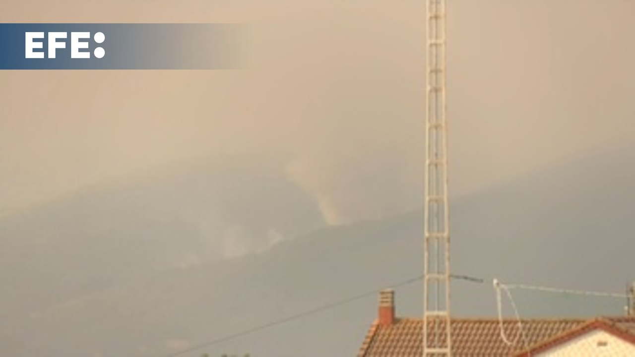 Seguimiento incendio en Cebreros (Ávila)