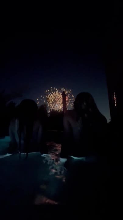 Best Friends Soak in Spectacular Fireworks Display From Pool