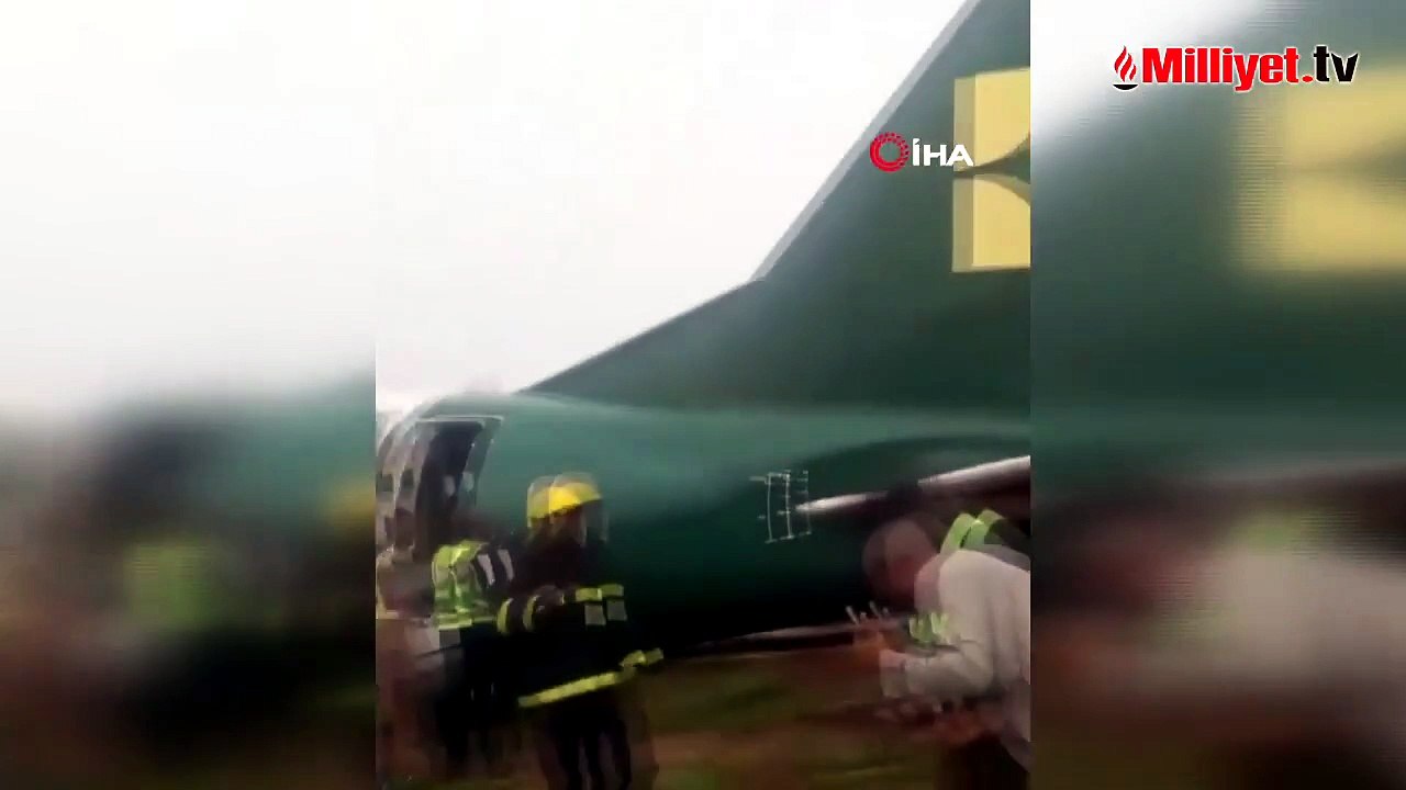 Havalimanında korku dolu anlar! Yolcu uçağı pistten çıktı