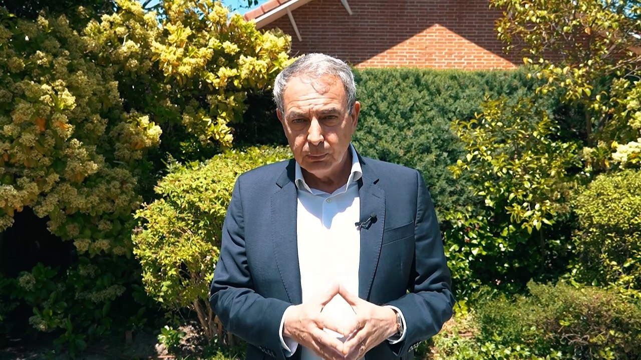 El juez tumba la nulidad que Zapatero pedía del ‘caso Plus Ultra’ por los registros y el bloqueo de sus cuentas
