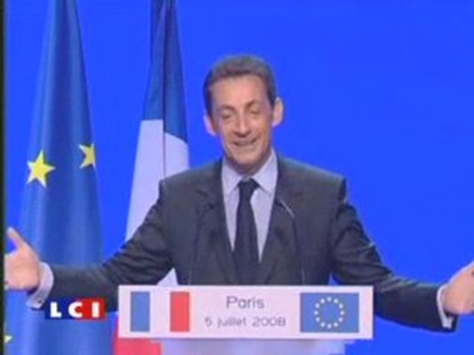 Sarkozy: "Quand il y a une grève en France..."