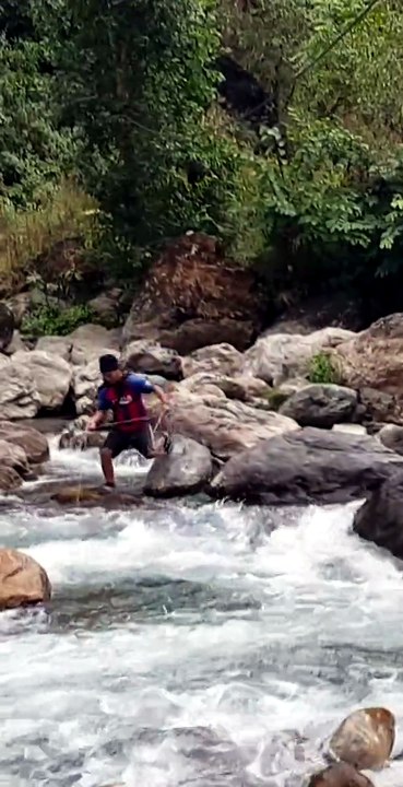 cast net fishing in Nepal |